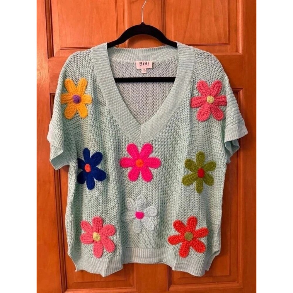 Women's Crochet Flower Sweater in Mint Green